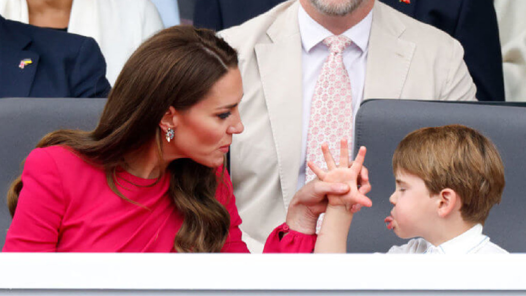 Le moment espiègle du prince Louis et la réaction de Kate Middleton